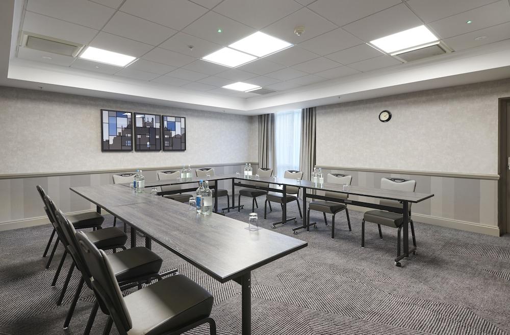 Doubletree By Hilton Dartford Bridge Otel Dış mekan fotoğraf