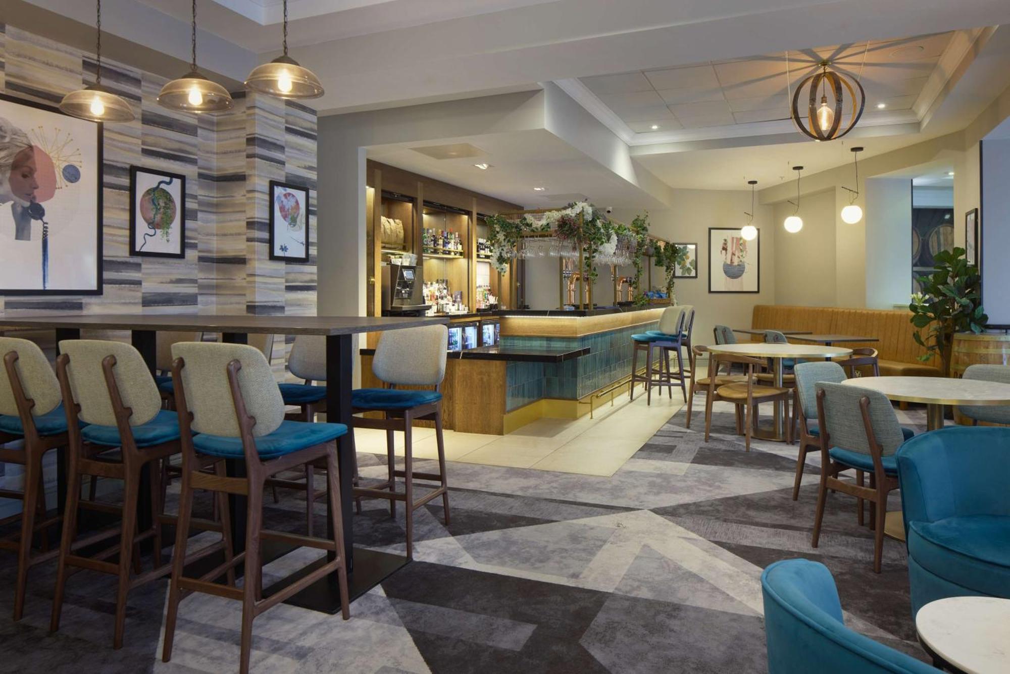 Doubletree By Hilton Dartford Bridge Otel Dış mekan fotoğraf